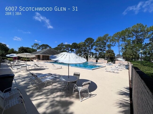 Foto del edificio - 6007 Scotchwood Glen