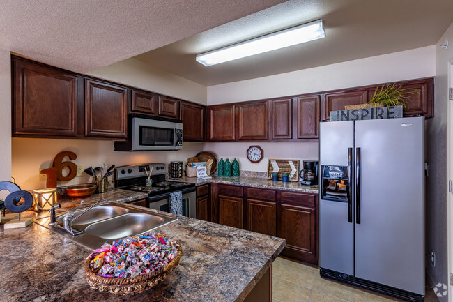 1BR, 1BA - B8 - Park at Westpointe