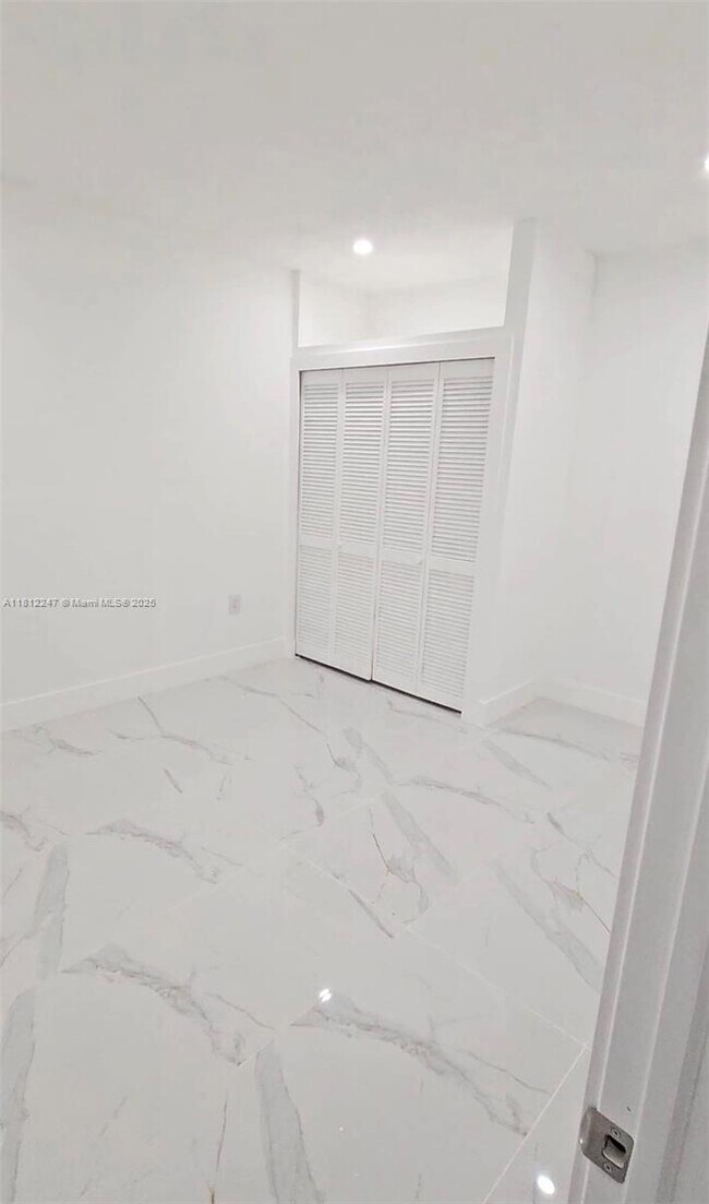 Foto del edificio - 10825 SW 145th Pl
