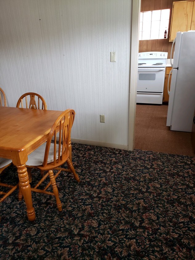 Foto principal - 121 E Cherry St