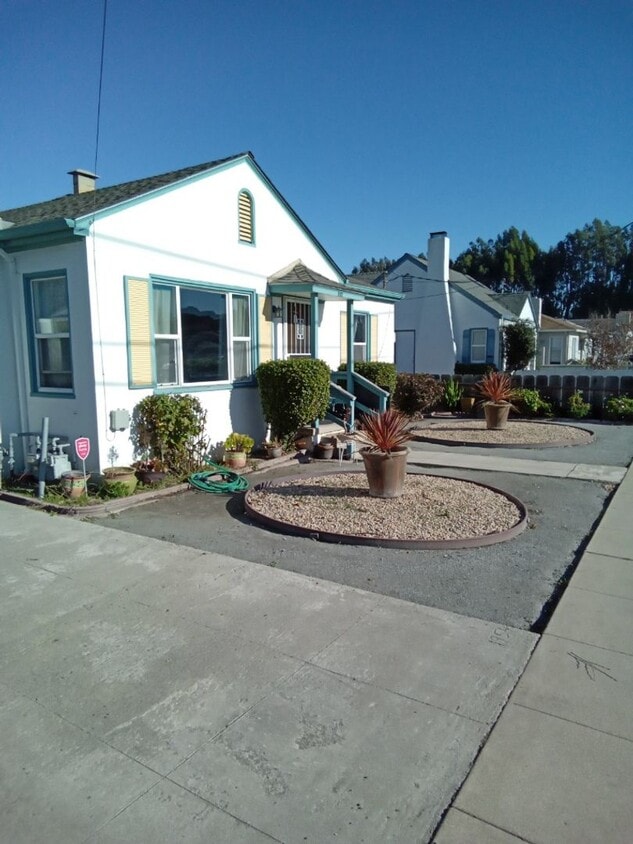 Primary Photo - 532-534 Archer Street, Salinas, CA 93901
