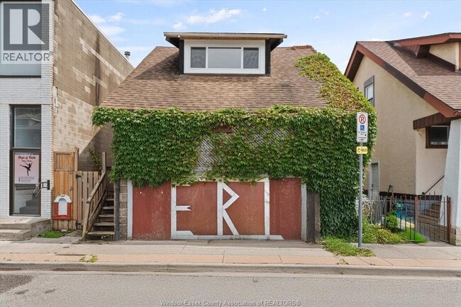 Photo du bâtiment - 963 Erie St E