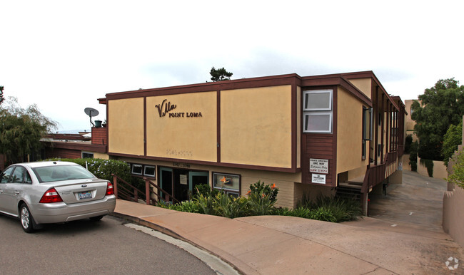 Building Photo - Villa Point Loma