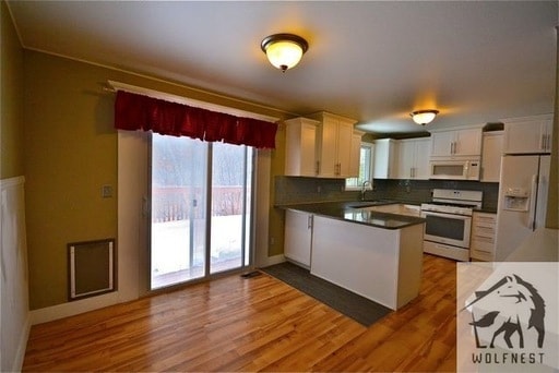 Building Photo - 9224 S Benson Way