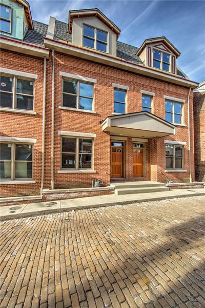Building Photo - 4063 St Johns Way