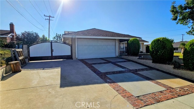 Building Photo - 104 Red Cloud Dr