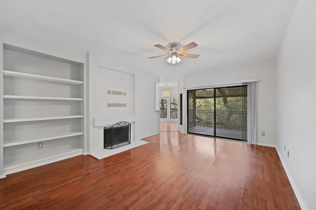 Primary Photo - 4711 Spicewood Springs Rd