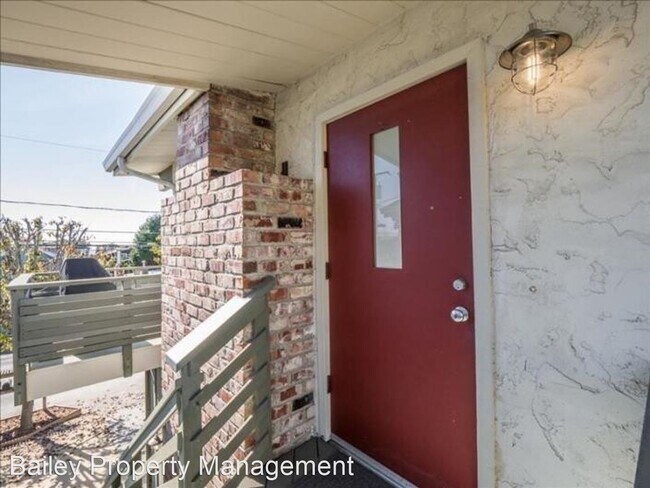 Building Photo - 3 br, 2 bath House - 412 Seacliff Dr.