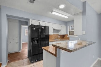 Building Photo - 7405 Carver Ave