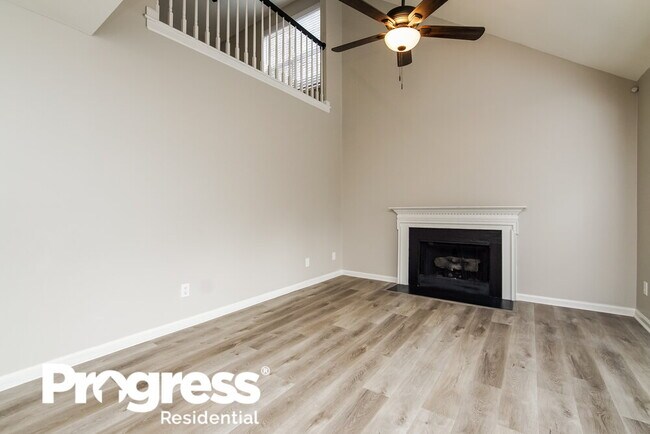 Building Photo - 5712 Panhill Way