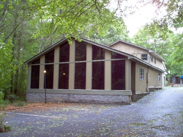 Building Photo - Florida Avenue