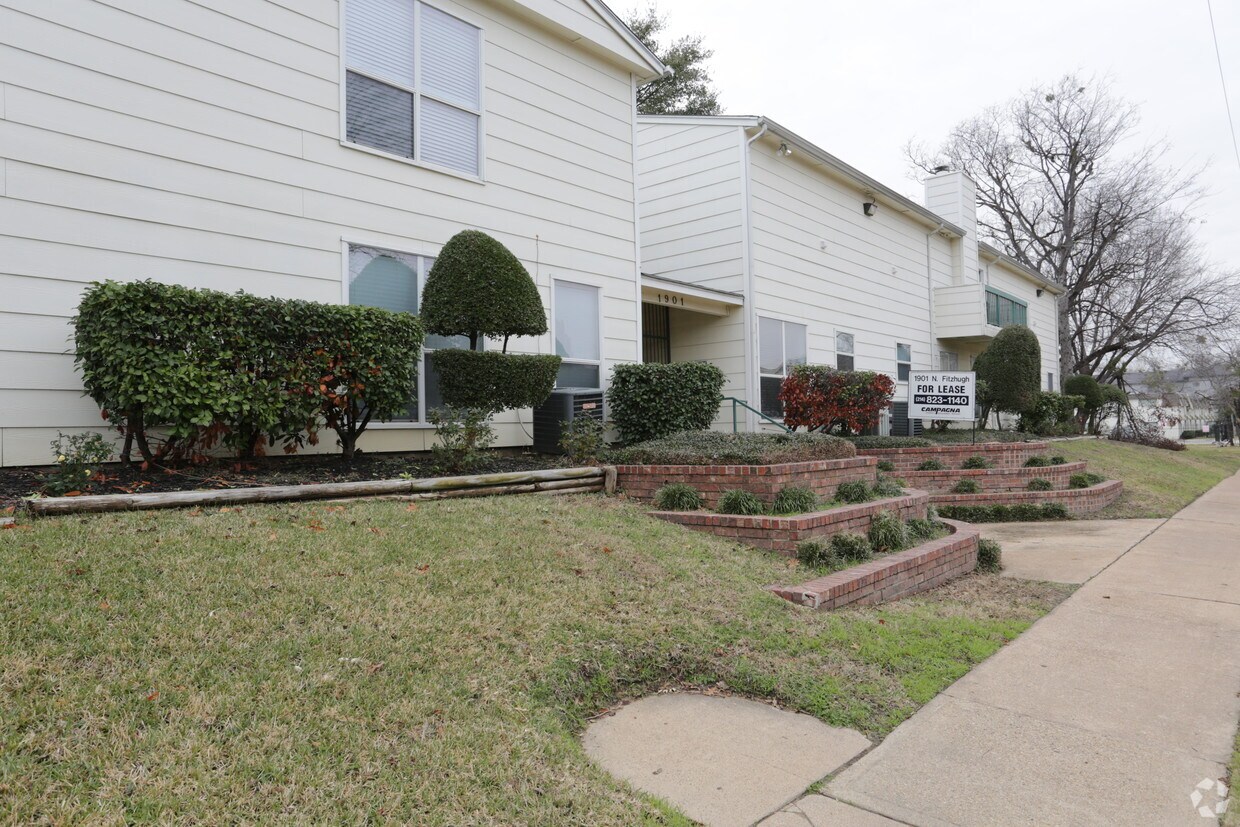 Primary Photo - East Side Apartments