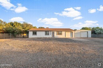 Building Photo - 17707 E Karsten Dr
