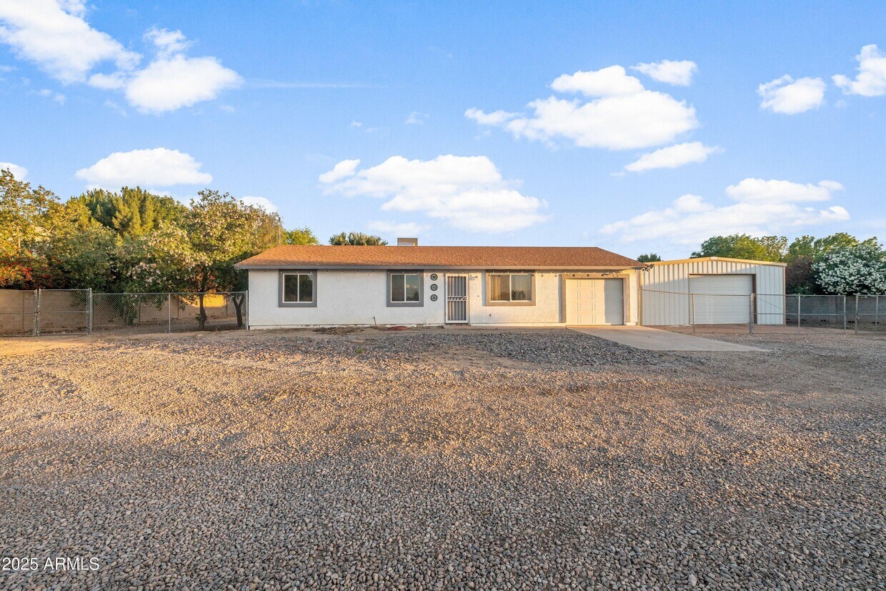 Foto principal - 17707 E Karsten Dr