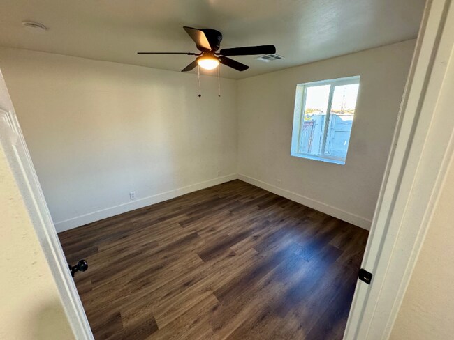 Foto del edificio - 1 2nd St