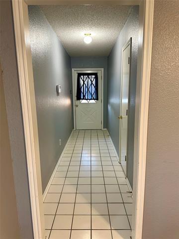 Building Photo - 2105 Melody Cir