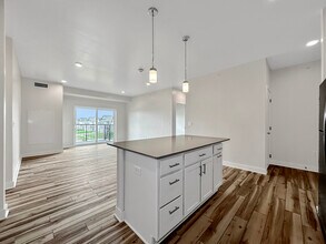 Building Photo - Stratford Pointe