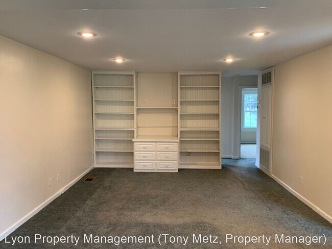 Building Photo - 3 br, 2.5 bath House - 2475 Coloma Road