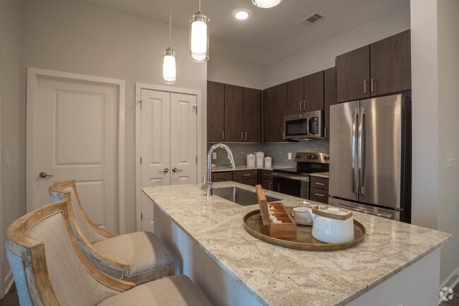 Foto del edificio - Overture West Ashley 55+ Active Adult Apartment Homes