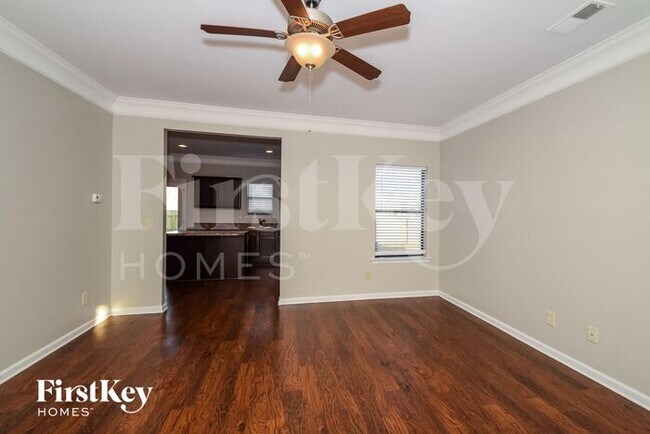 Building Photo - 103 Waterstone Way
