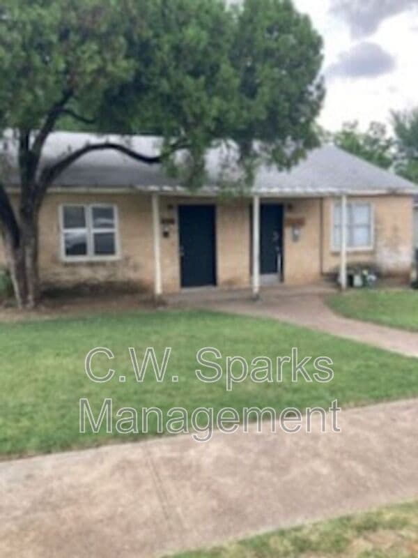 Foto del edificio - 3923 Dismount St