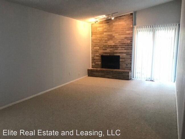 Foto del edificio - 10409 White Oak Canyon Rd