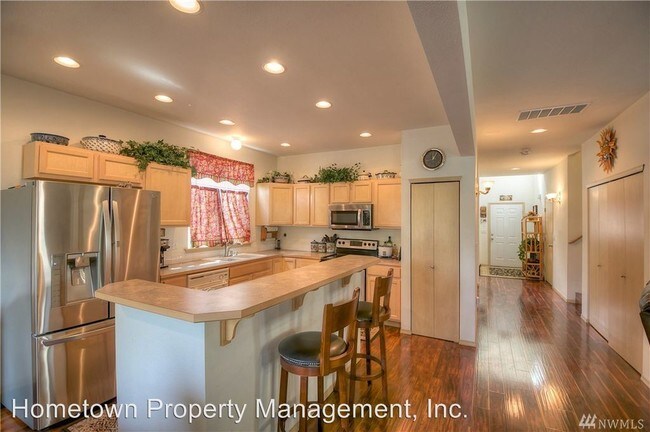 Building Photo - 2514 Hidden Springs Loop SE