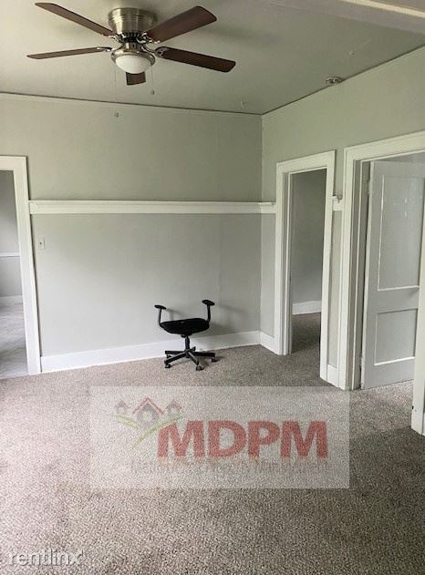 Building Photo - 3 br, 1 bath House - 18061 Buffalo St