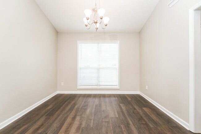Foto del edificio - 40 Birchwood Ct