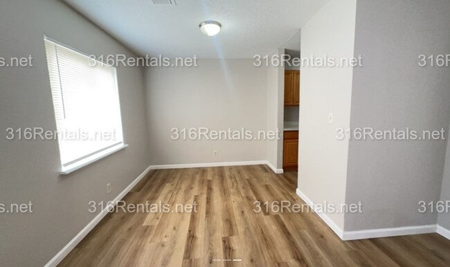 Foto del edificio - $745 - COMING SOON! Accepting SECTION 8/ Housing Voucher 3 bedroom / 1 bathroom - Remodeled Apart...