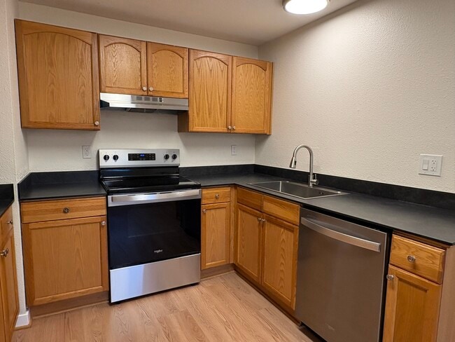 Foto del edificio - 22819 15th Ave SE