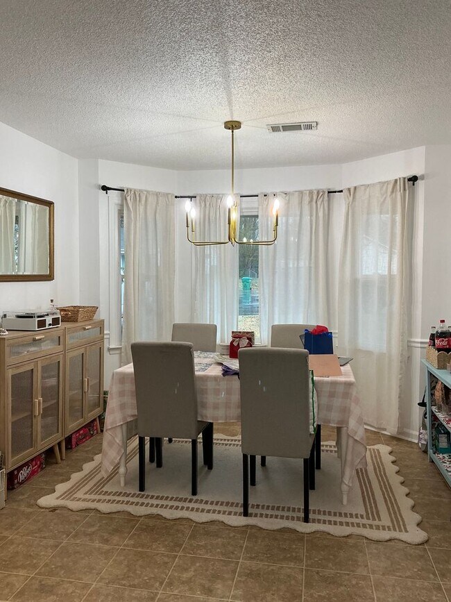 Foto del edificio - 2/2