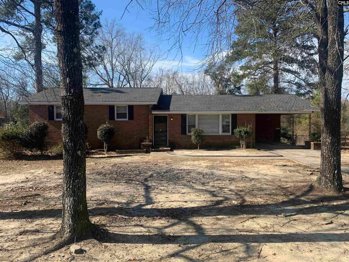 Foto principal - 7247 Holloway Rd