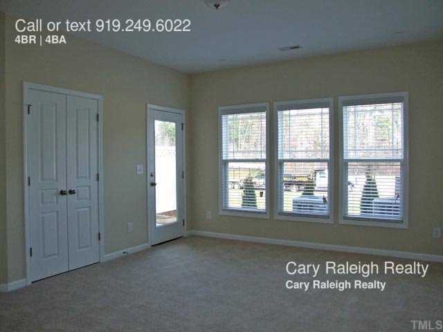 Building Photo - 711 Keystone Park Dr