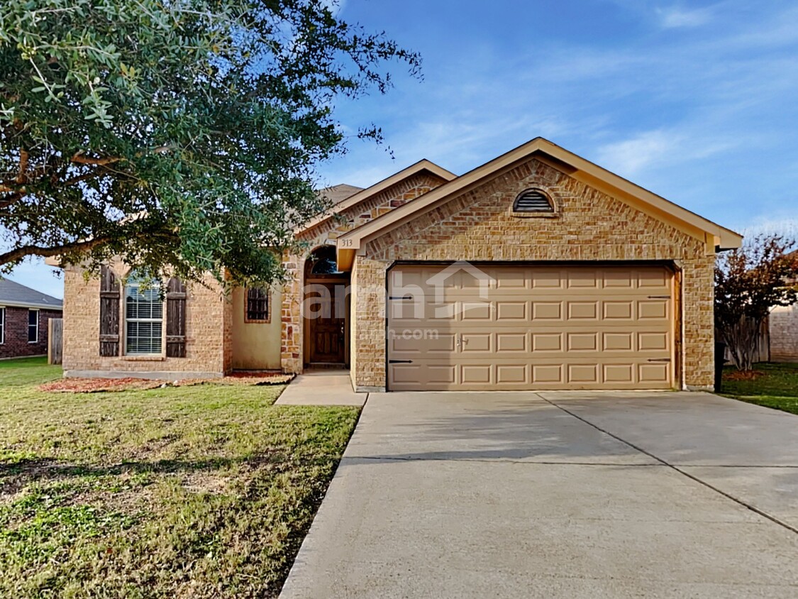 Foto principal - 313 Wonder Oak Ct