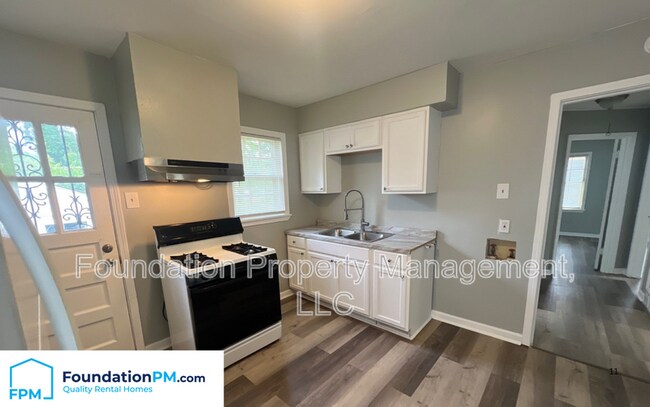 Foto del edificio - 1254 Will Scarlet Rd