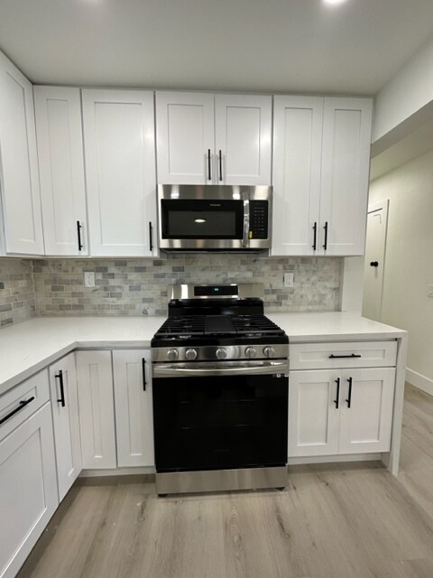 Building Photo - 16752 Bardon Ln