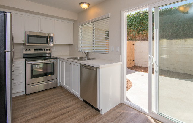 Foto del edificio - Leucadia Surf Townhouses