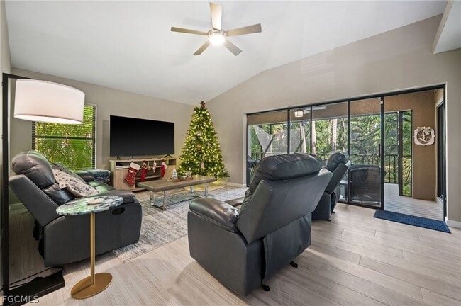 Foto del edificio - 17611 Marco Island Ln