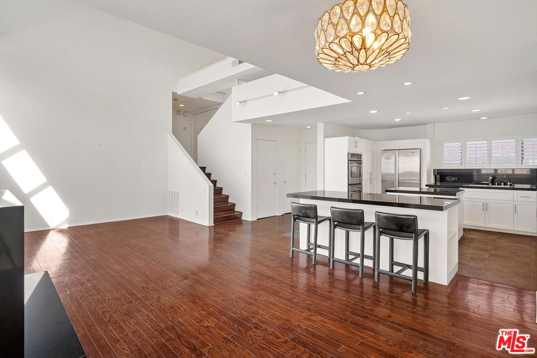Foto principal - 11915 Gorham Ave