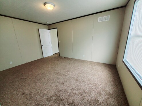 Foto del edificio - 9399 Wharf Dr