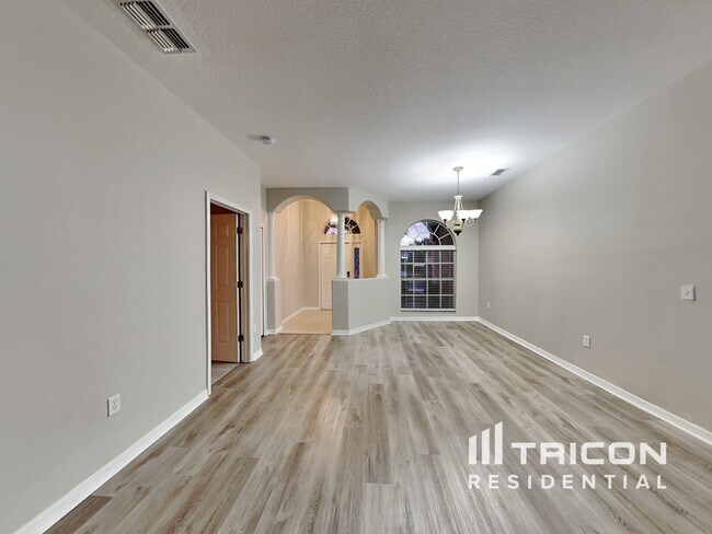 Building Photo - 3938 Braemere Drive Spring Hill FL