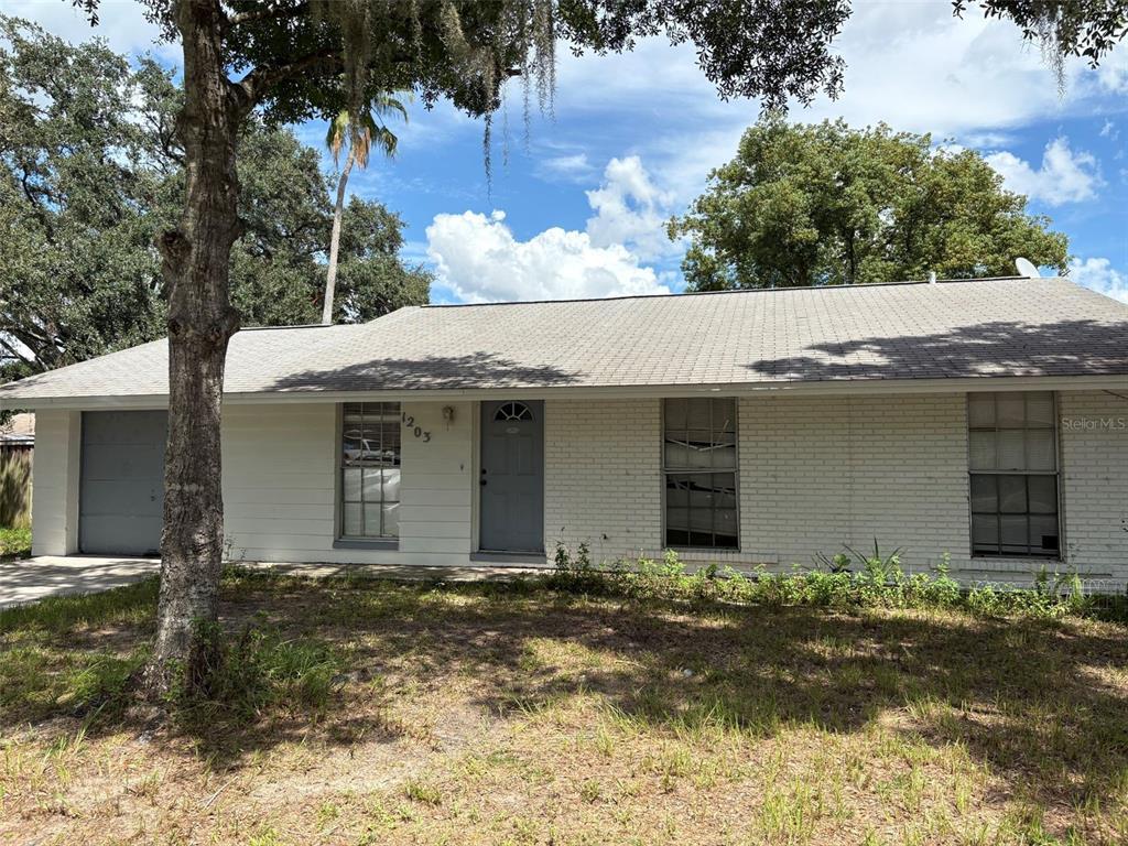 Primary Photo - 1203 Windy Ridge Dr