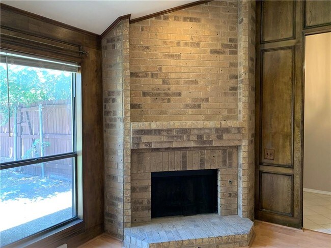 Building Photo - 2311 Promontory Point