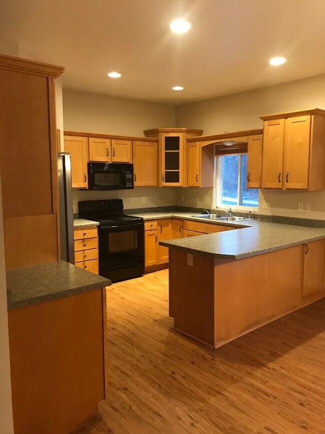 Foto del edificio - 2100 River Point Ct