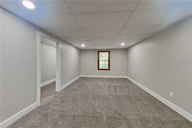 Foto del edificio - 4614 Blakedale Cir