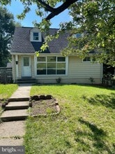 Building Photo - 5115 72nd Ave