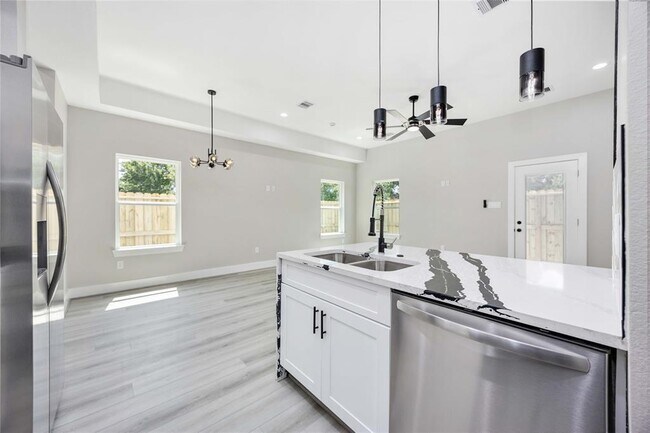 Foto del edificio - 530 Wainwright St