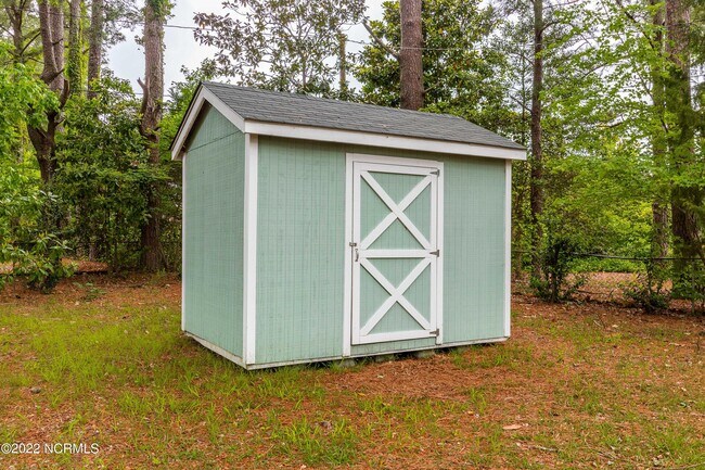 Building Photo - 120 Bulluck Ave