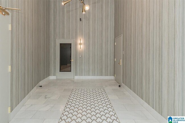 Foto del edificio - 300 20th St N